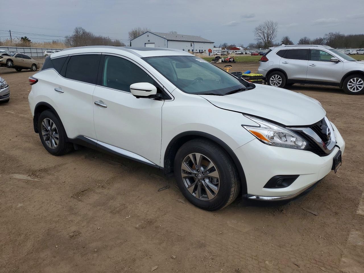 2016 NISSAN MURANO