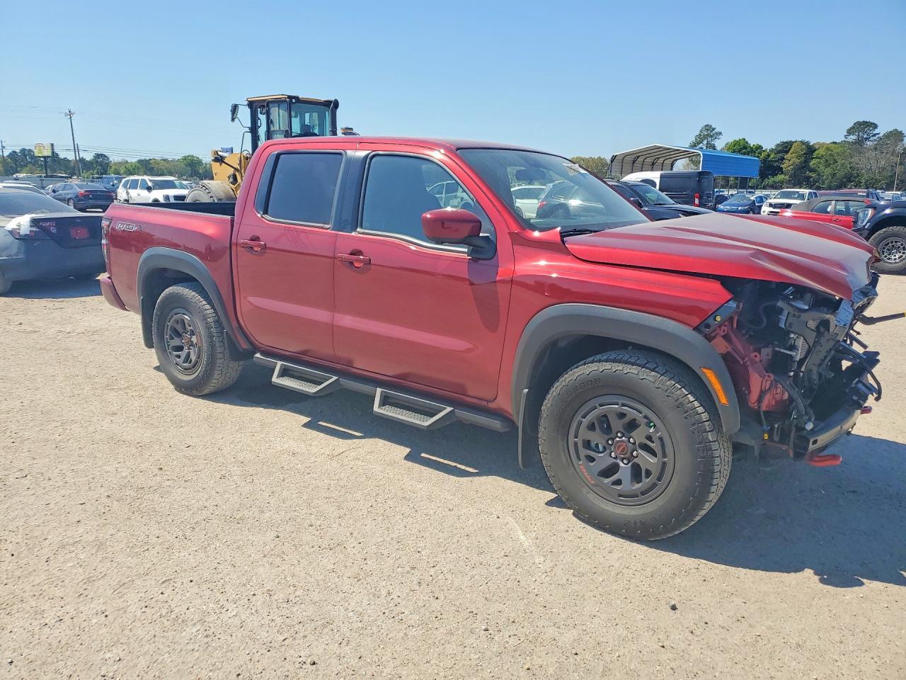 2025 NISSAN Frontier