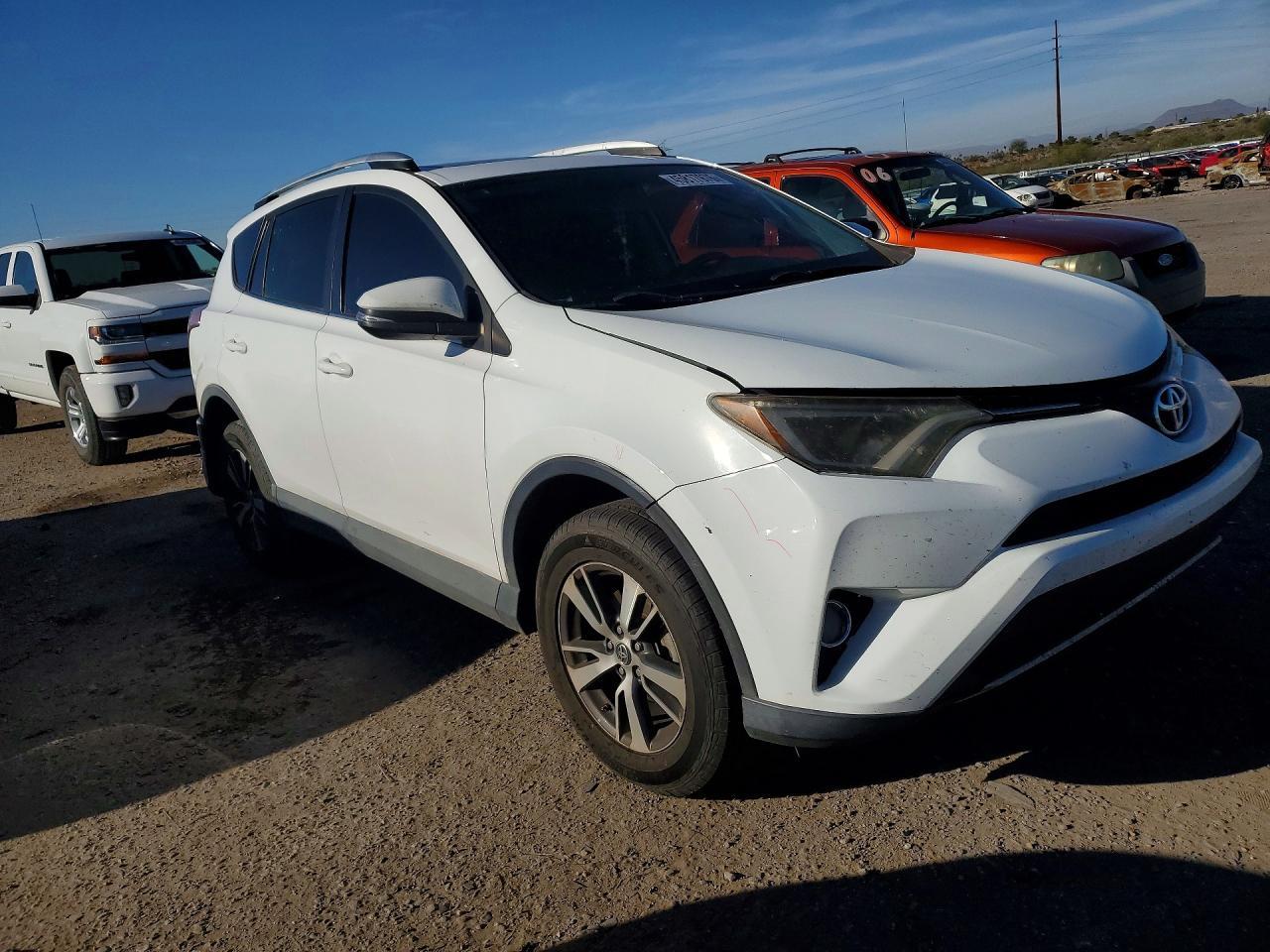 2016 TOYOTA RAV4