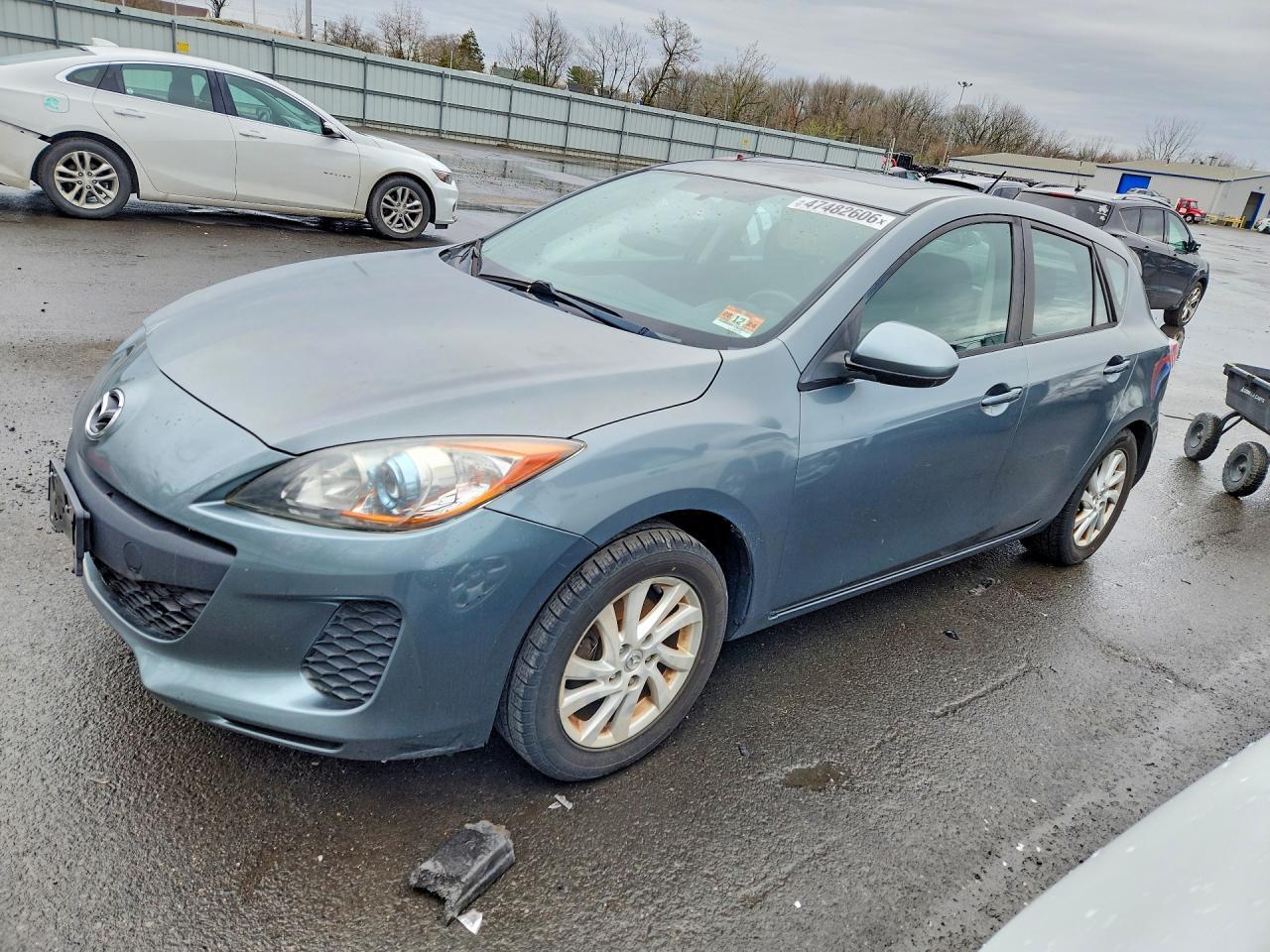 2012 Mazd Mazda3