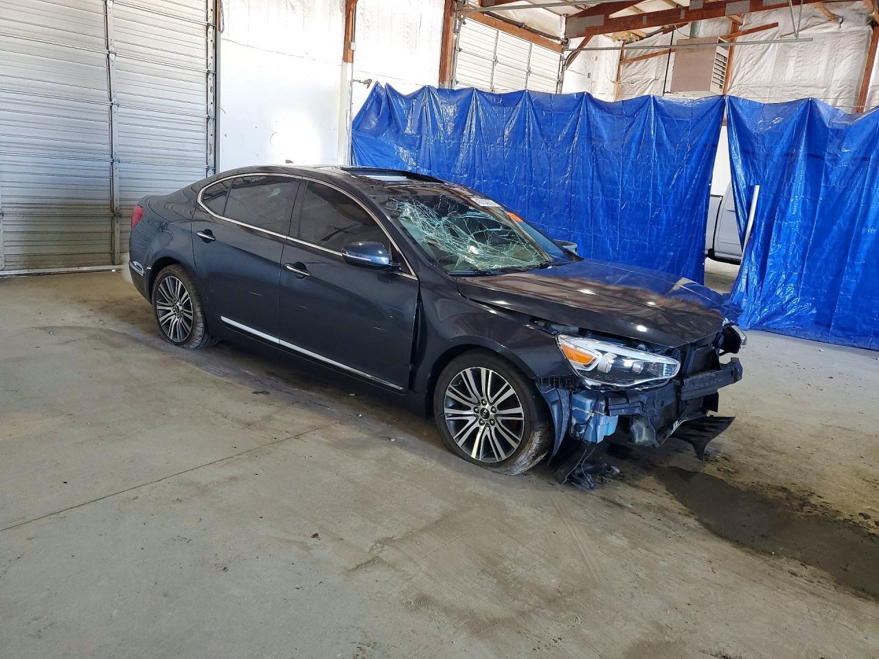 2014 KIA Cadenza