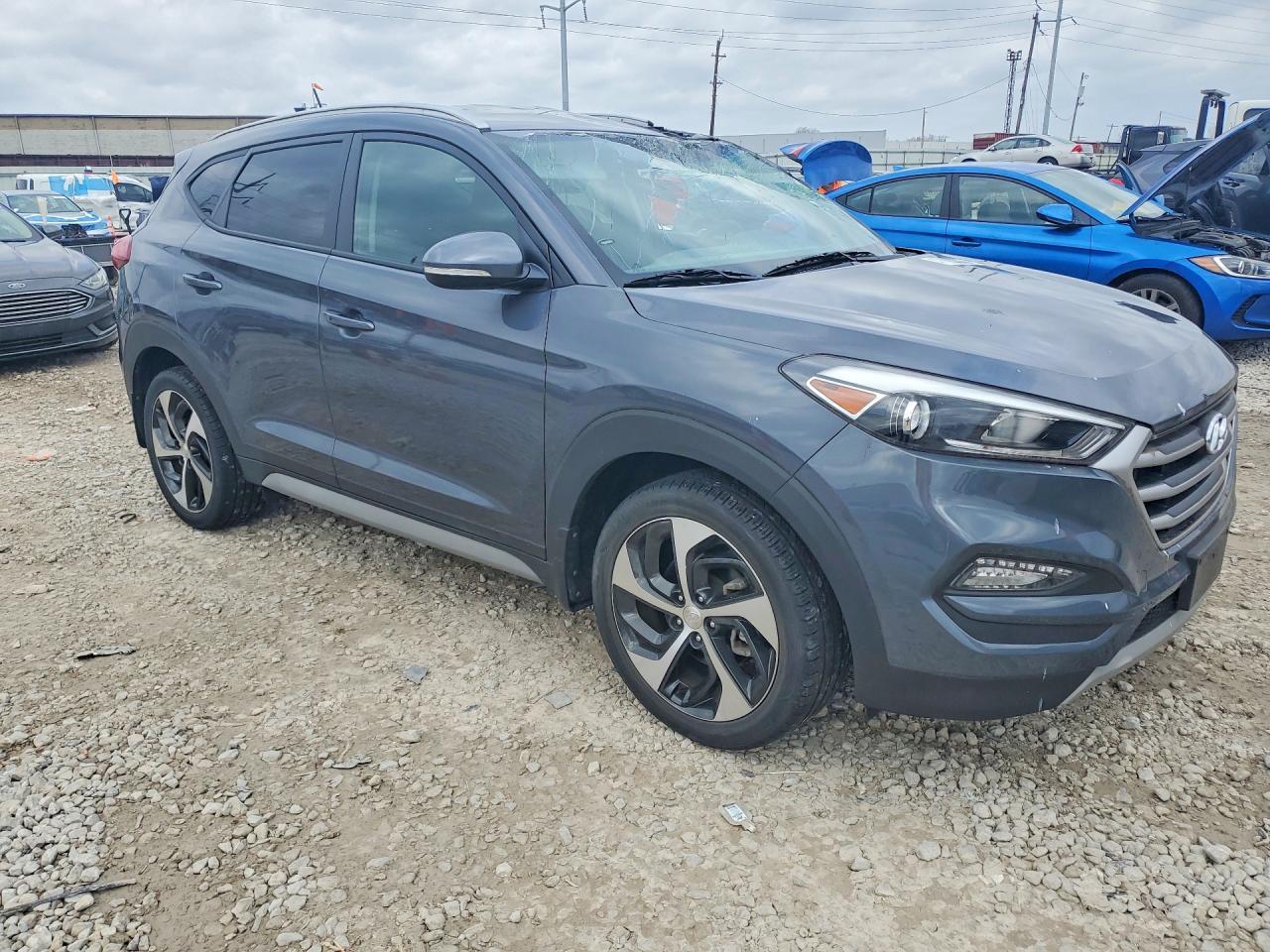 2017 HYUNDAI TUCSON