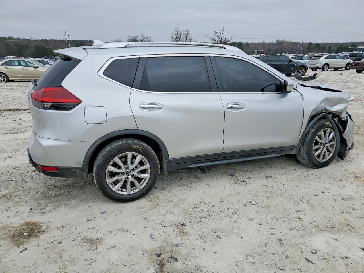 2020 NISSAN ROGUE