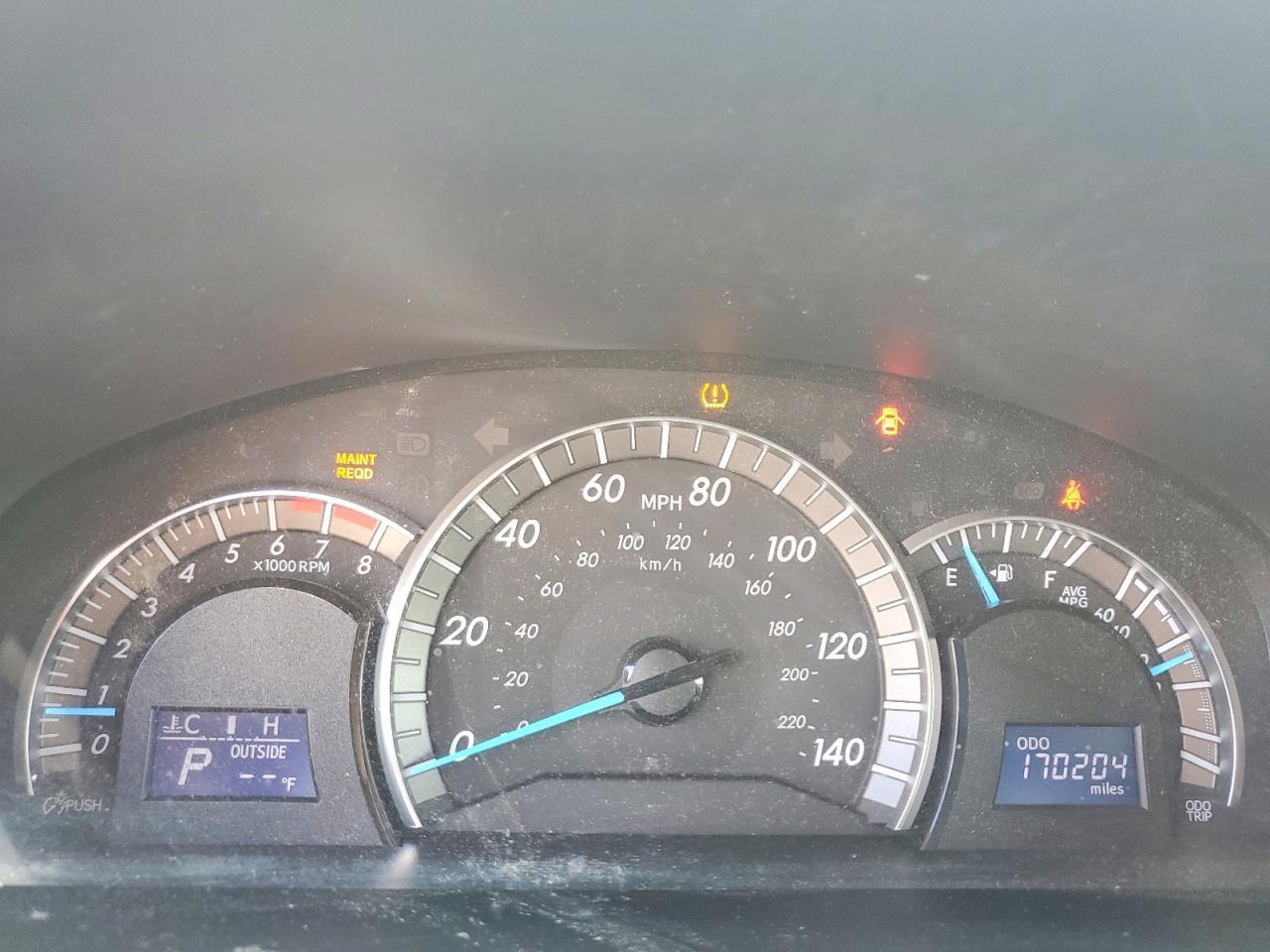 2014 TOYOTA CAMRY