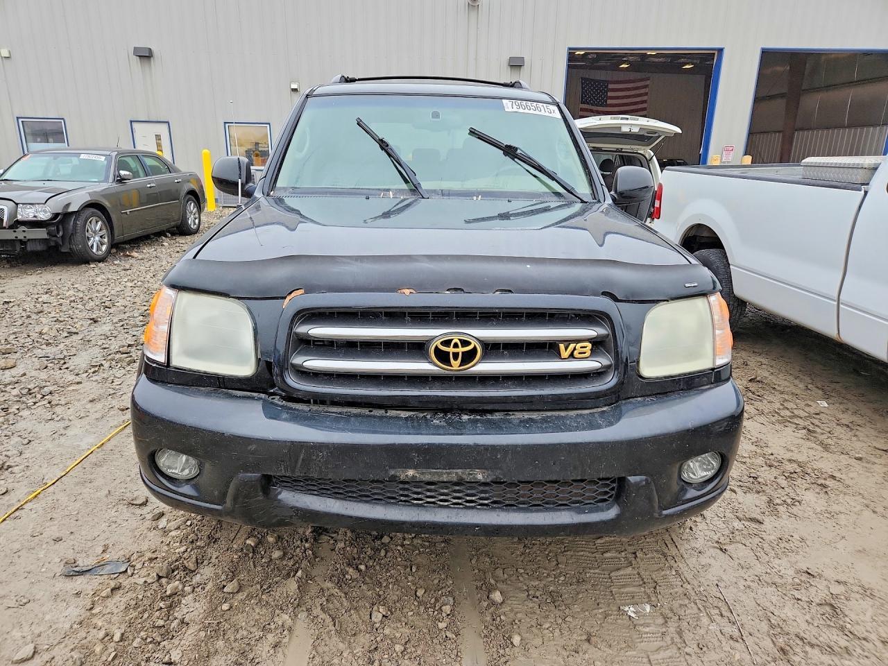 2002 TOYOTA Sequoia