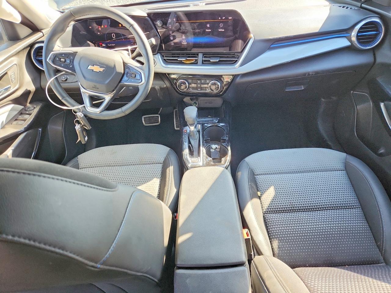 2024 CHEVROLET TRAX