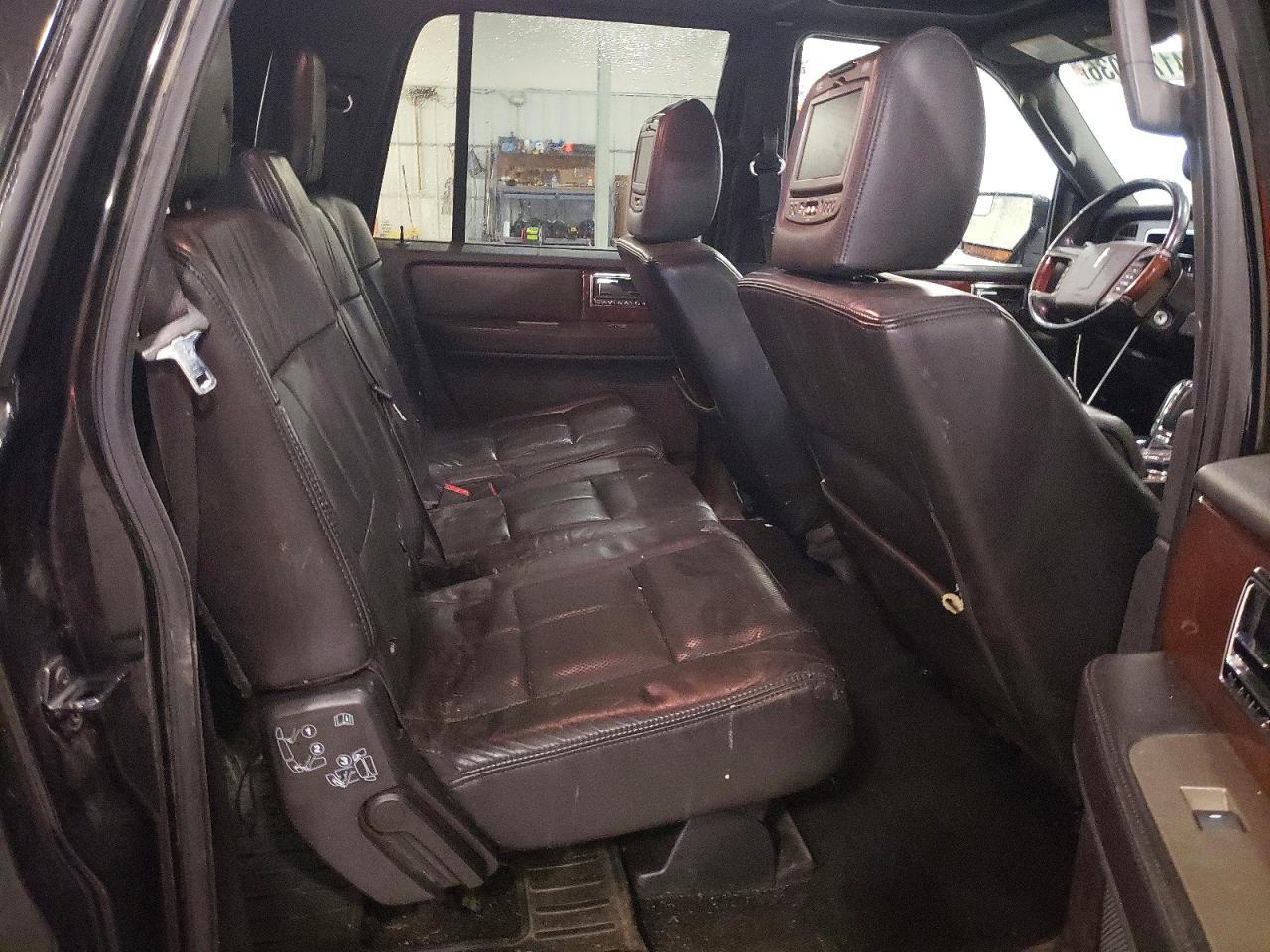 2013 LINCOLN Navigator