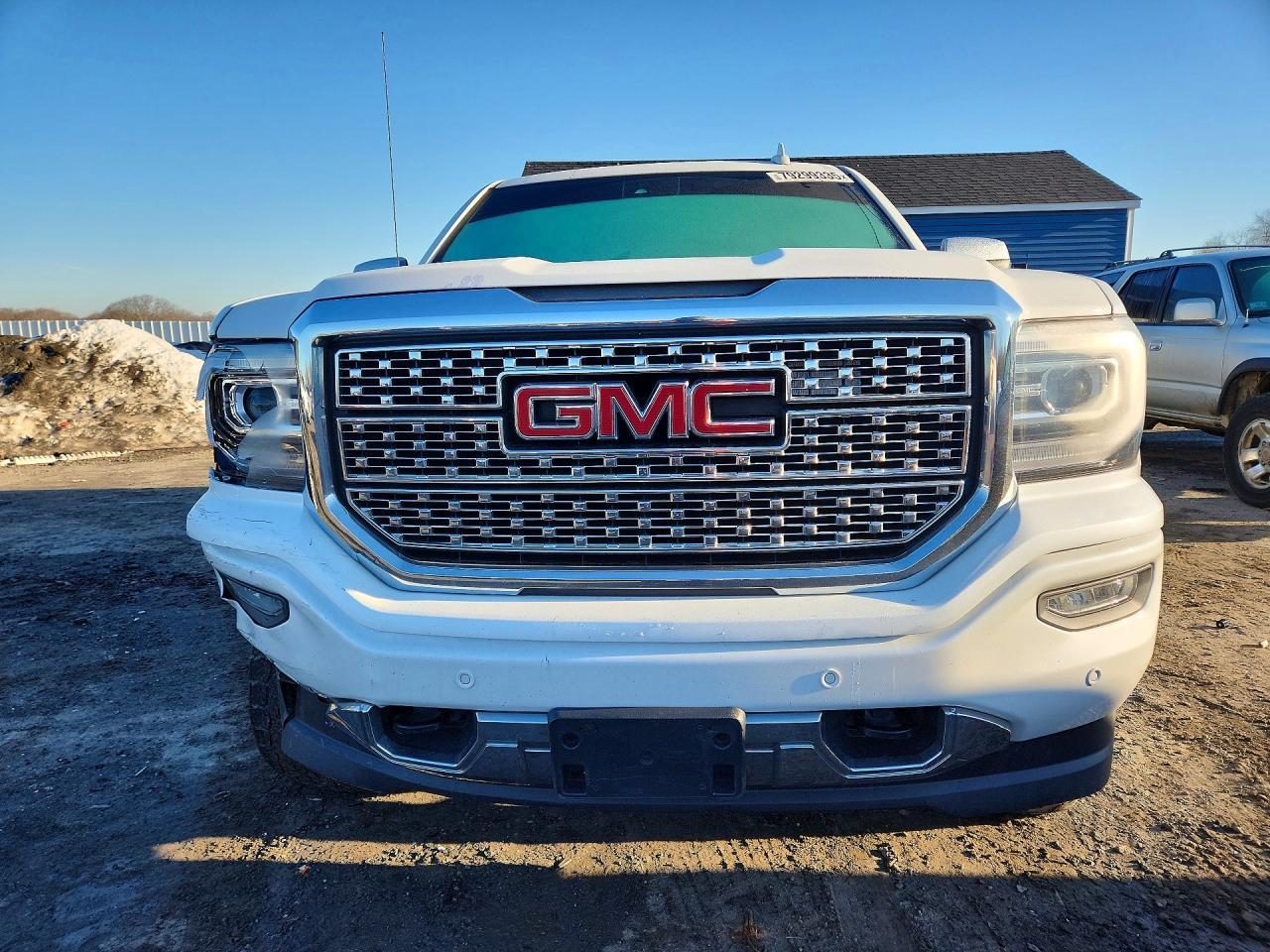 2018 GMC Sierra