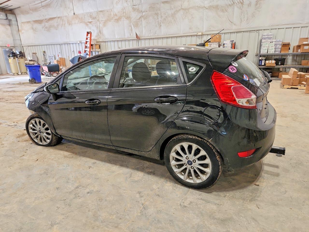 2014 FORD Fiesta