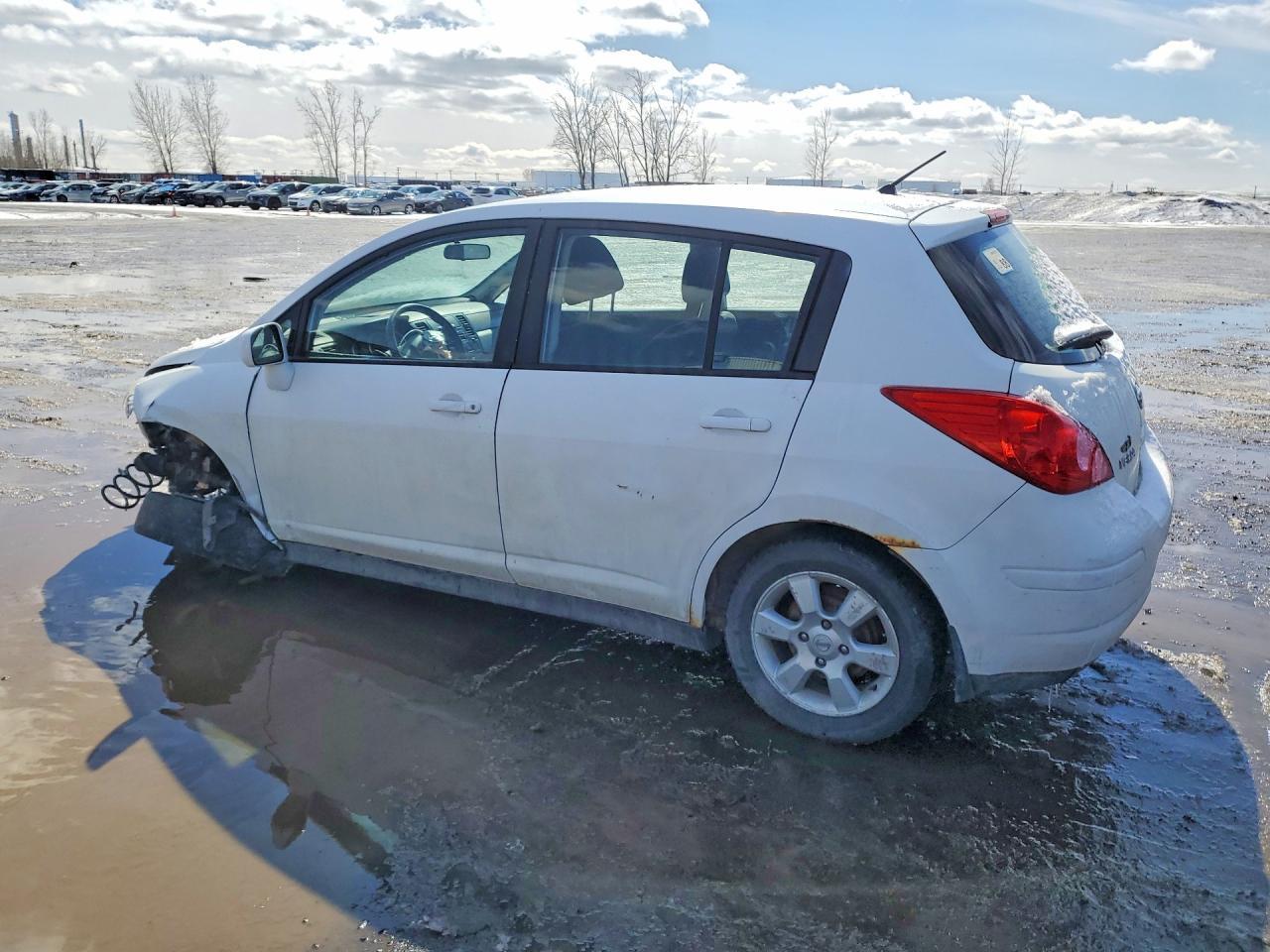 2009 NISSAN VERSA
