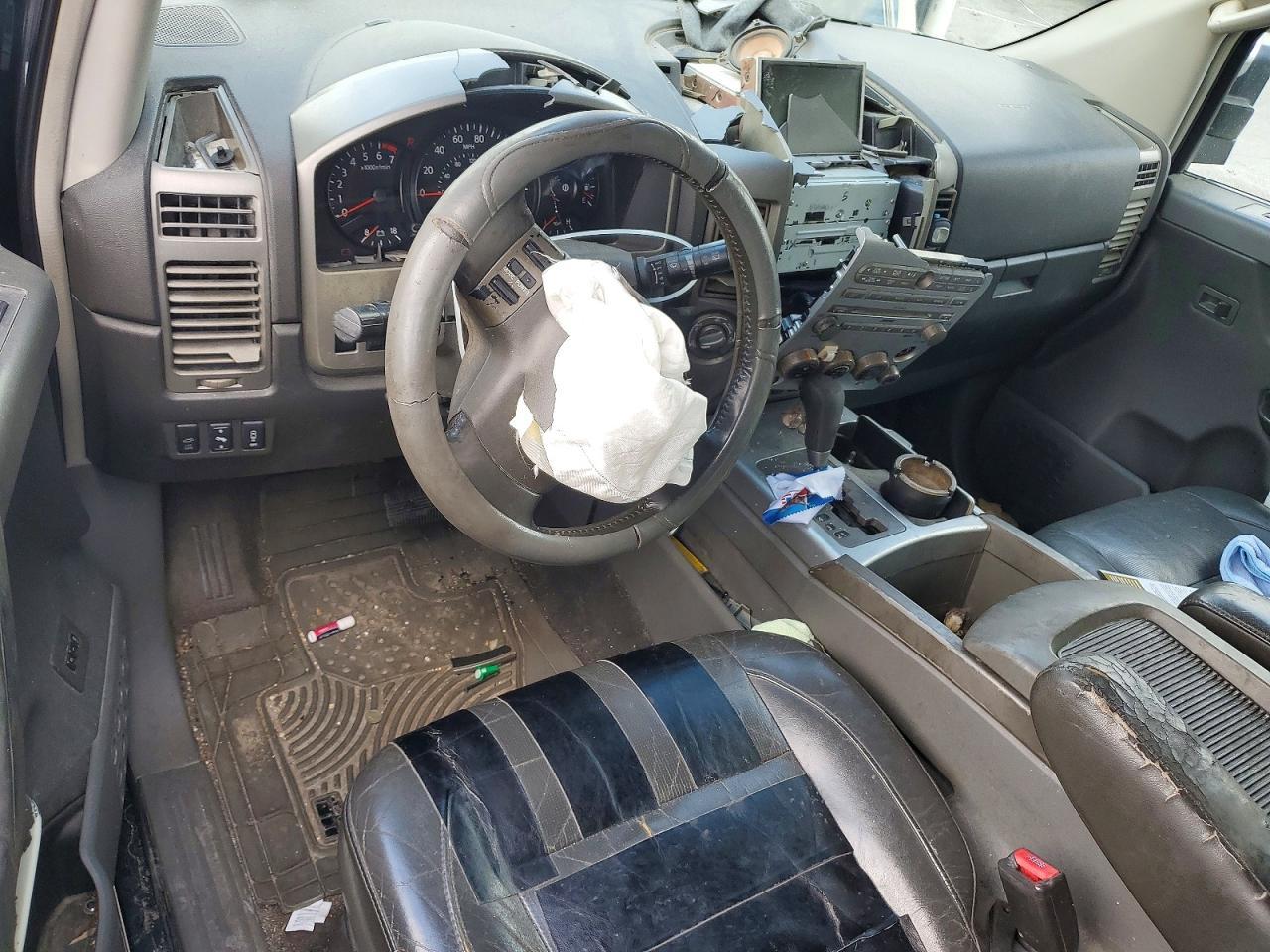 2005 NISSAN Armada