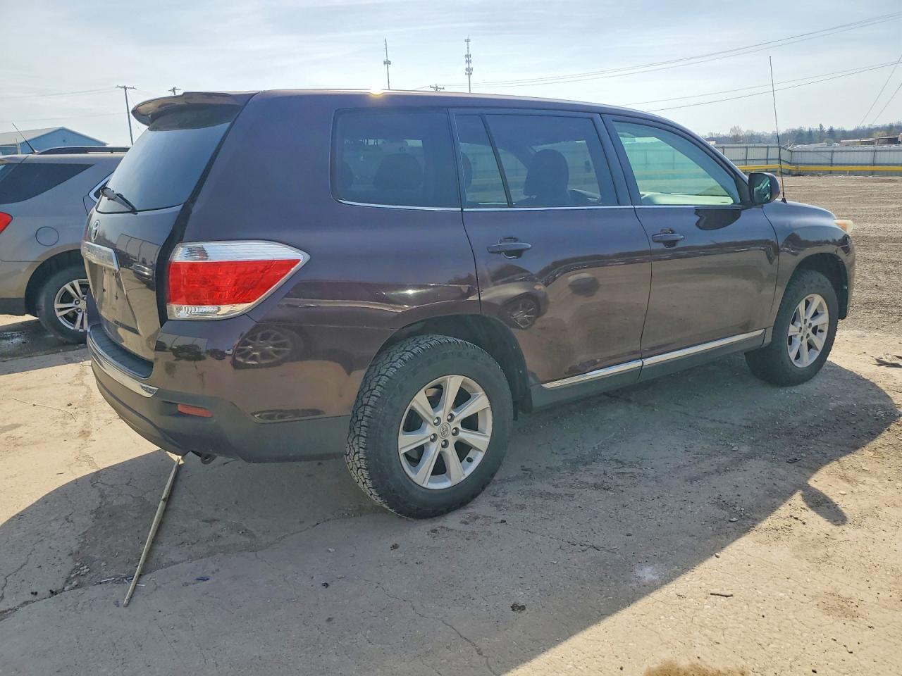 2012 TOYOTA HIGHLANDER