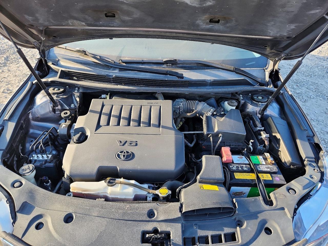 2013 TOYOTA Avalon