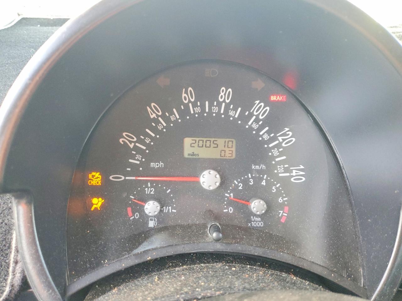 2003 VOLKSWAGEN Beetle