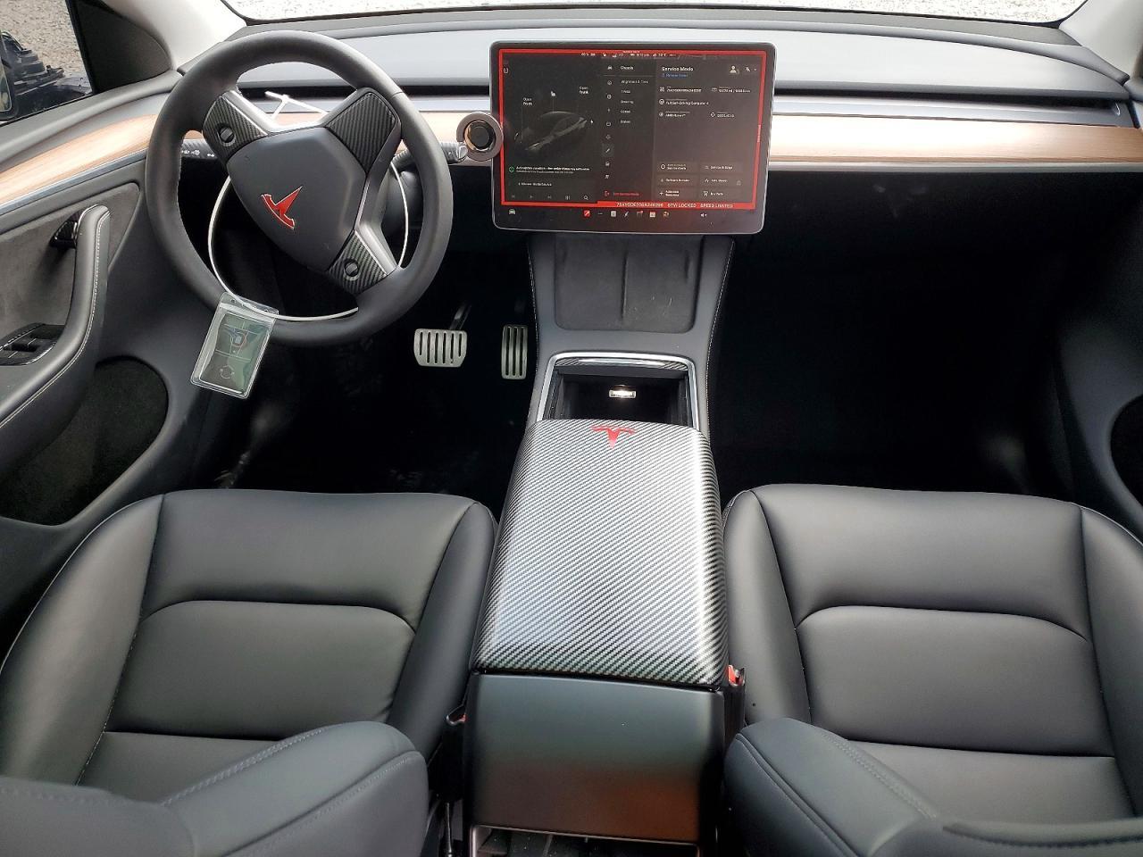 2025 TESLA MODEL Y