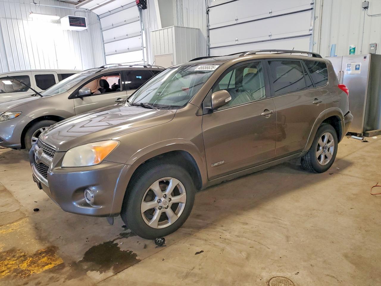 2011 TOYOTA RAV4