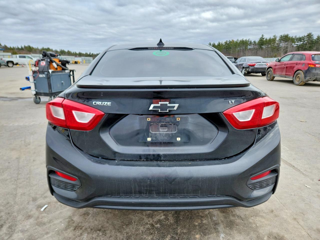2017 CHEVROLET CRUZE