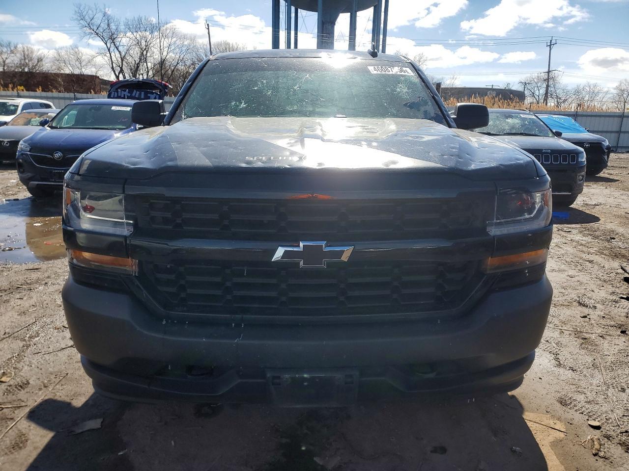 2017 CHEVROLET Silverado