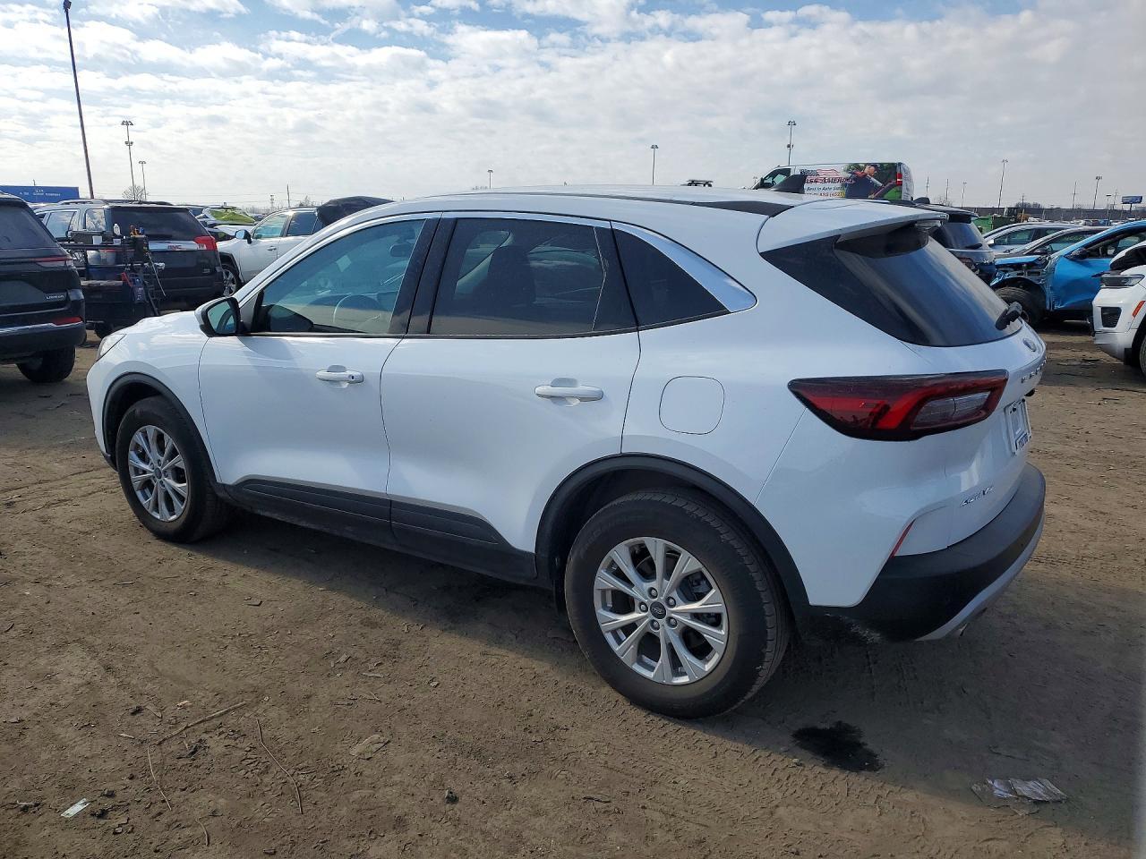 2023 FORD ESCAPE