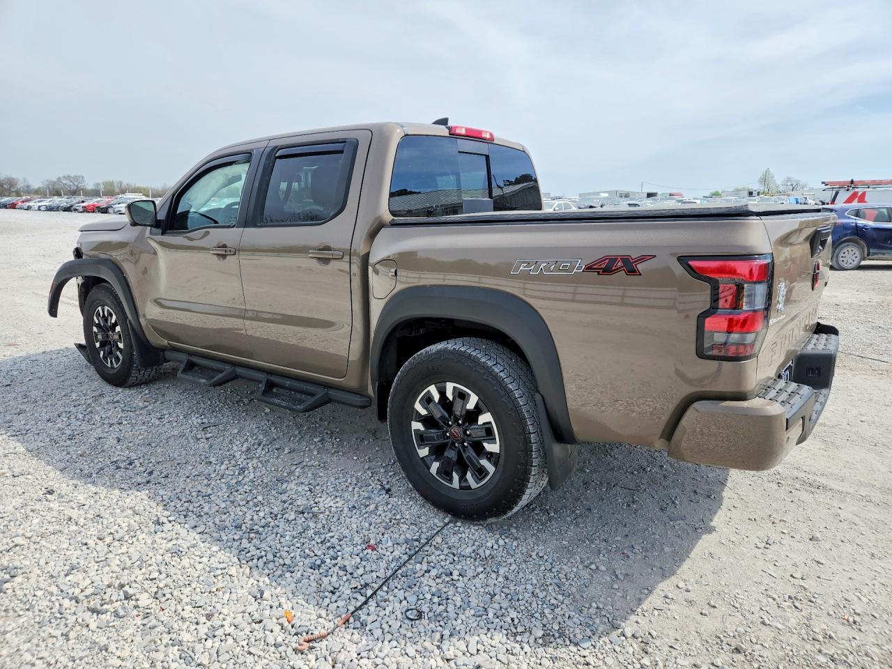 2024 NISSAN Frontier