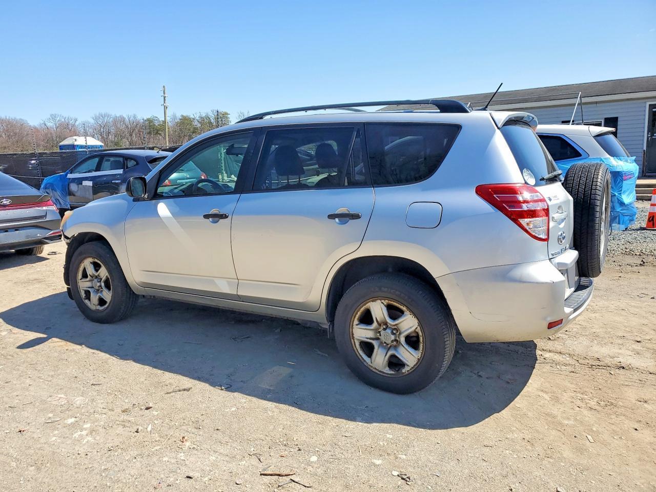 2010 TOYOTA RAV4