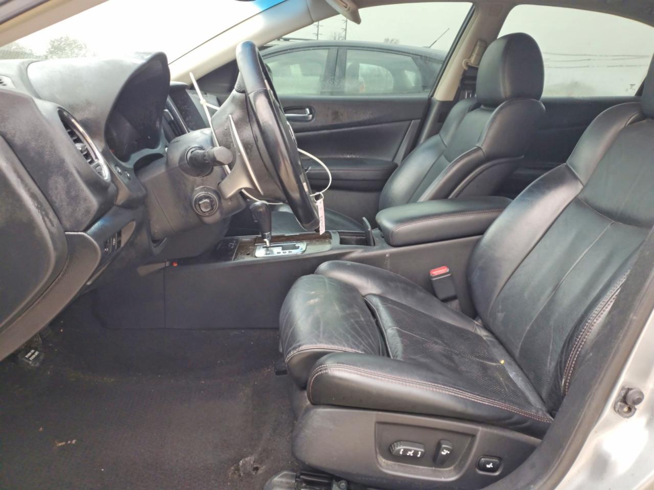 2009 NISSAN Maxima