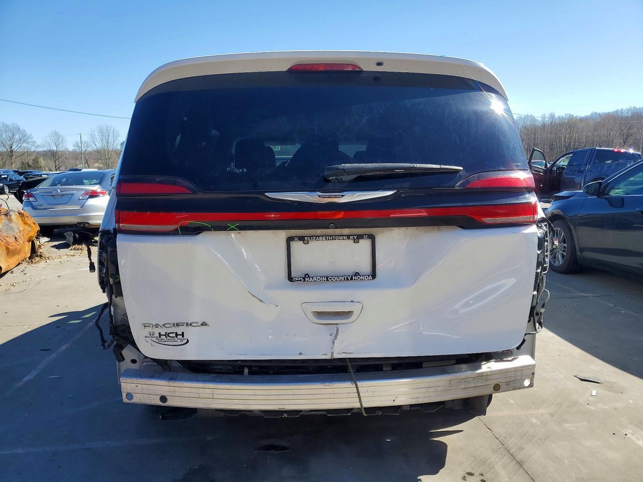 2022 CHRYSLER Pacifica
