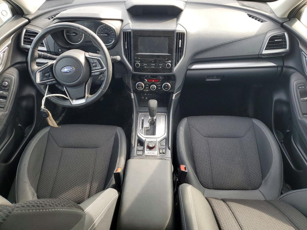 2019 SUBARU FORESTER