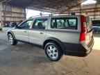 2001 VOLVO V70