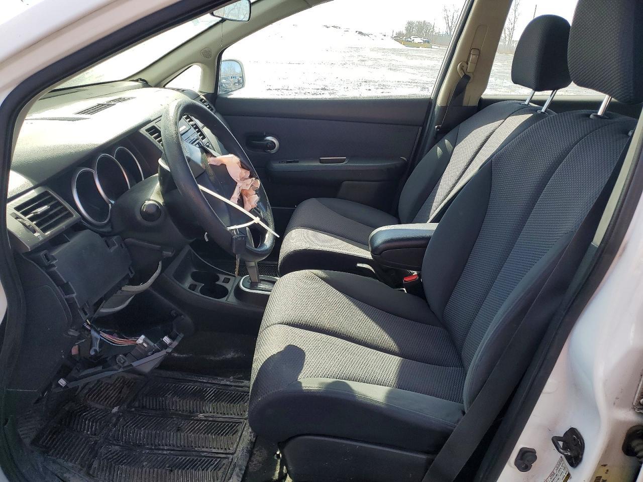 2009 NISSAN VERSA