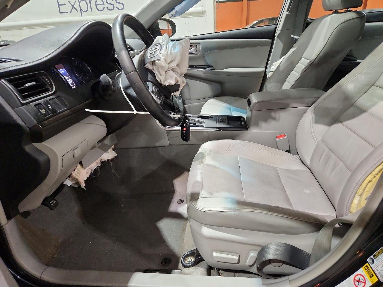 2015 TOYOTA CAMRY
