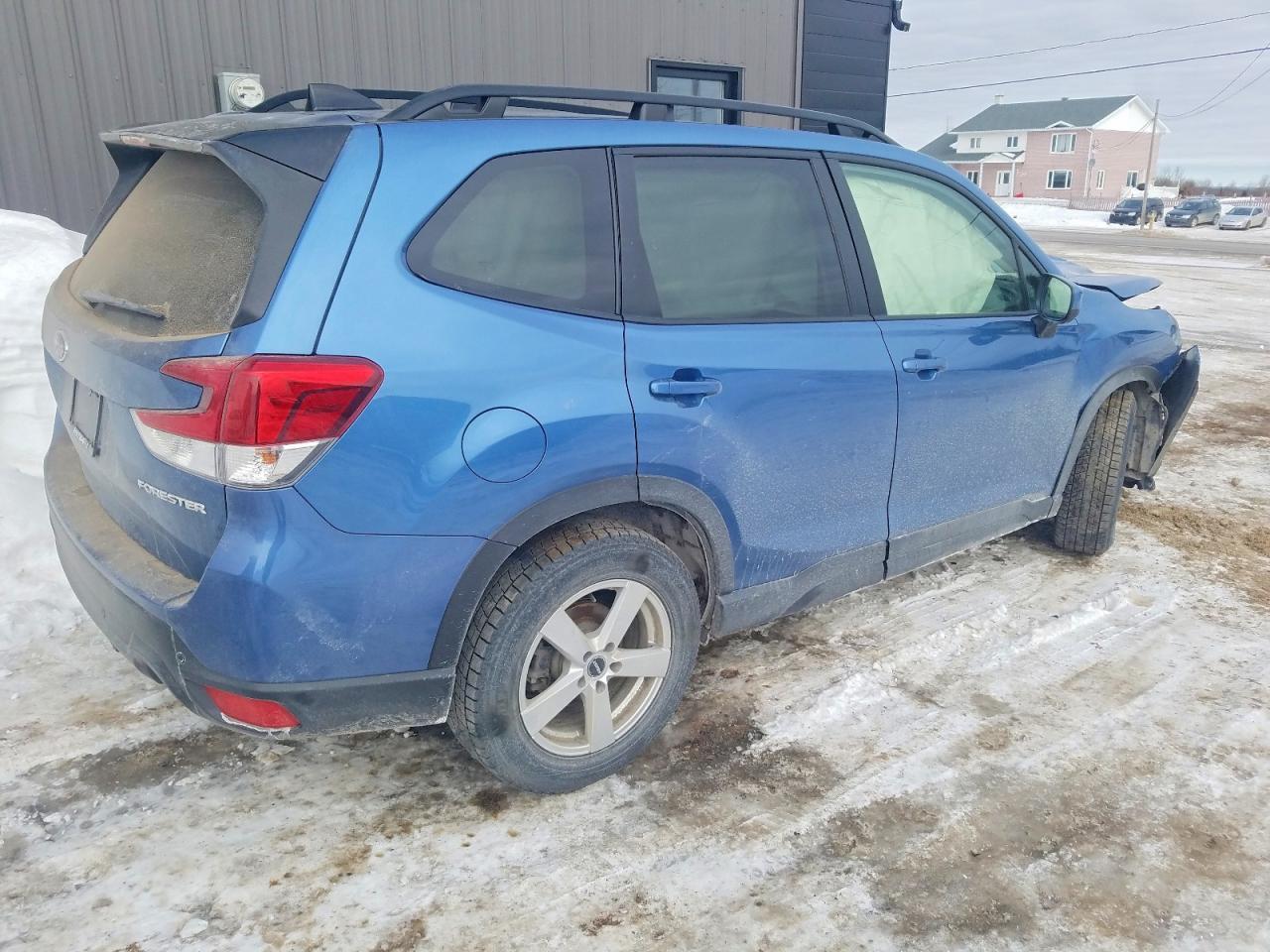 2024 SUBARU FORESTER