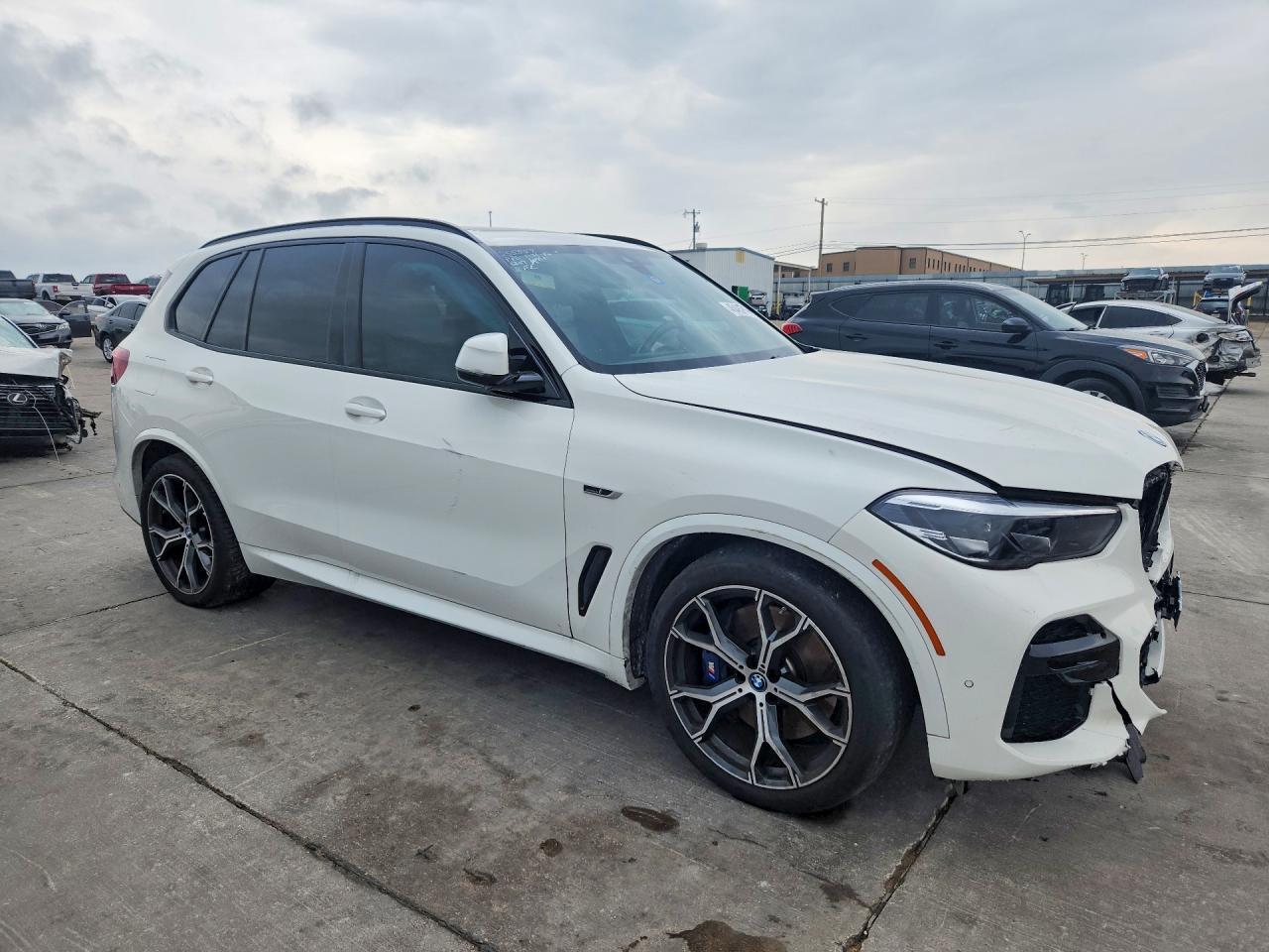 2023 BMW X5