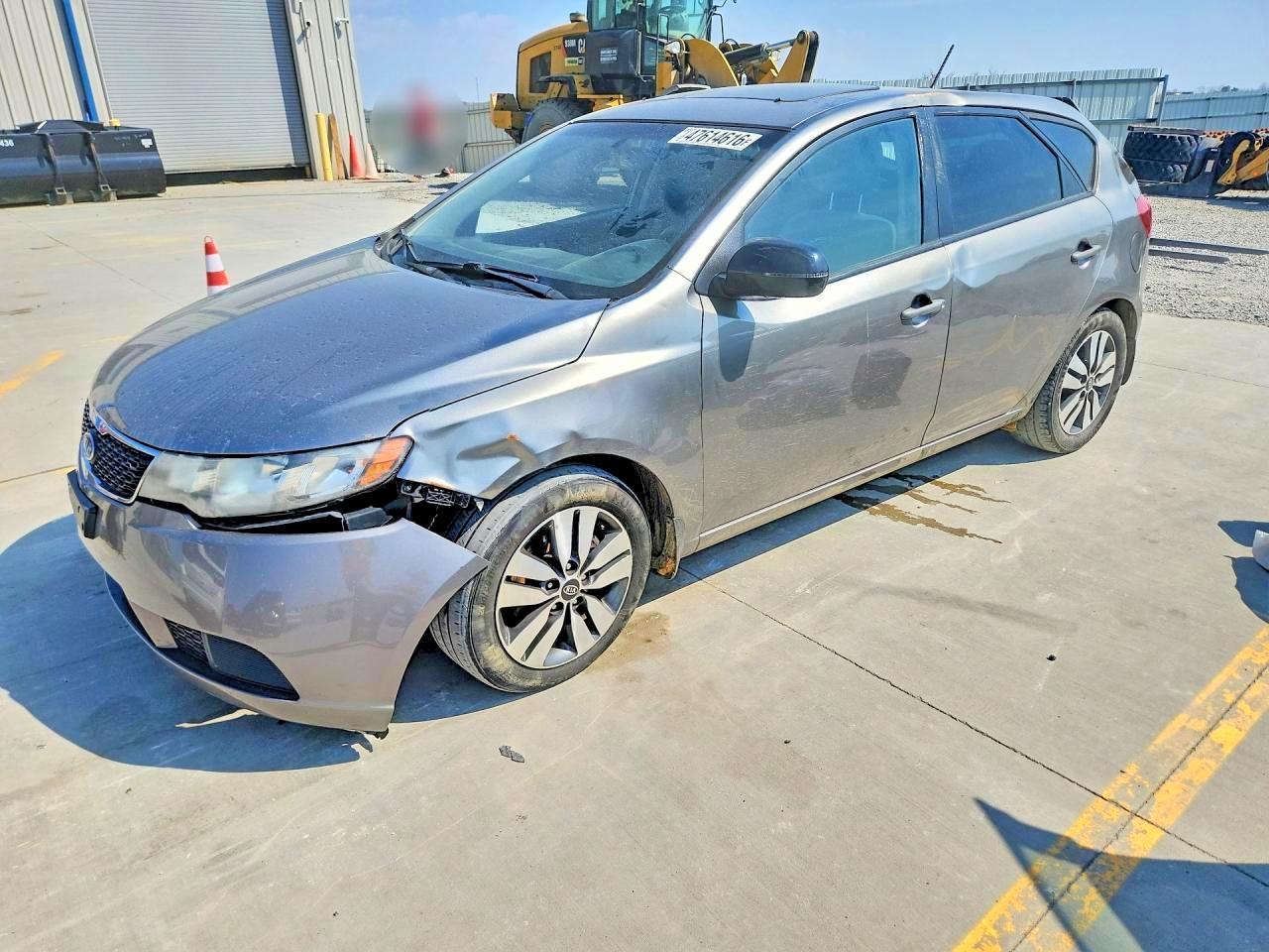 2013 KIA FORTE