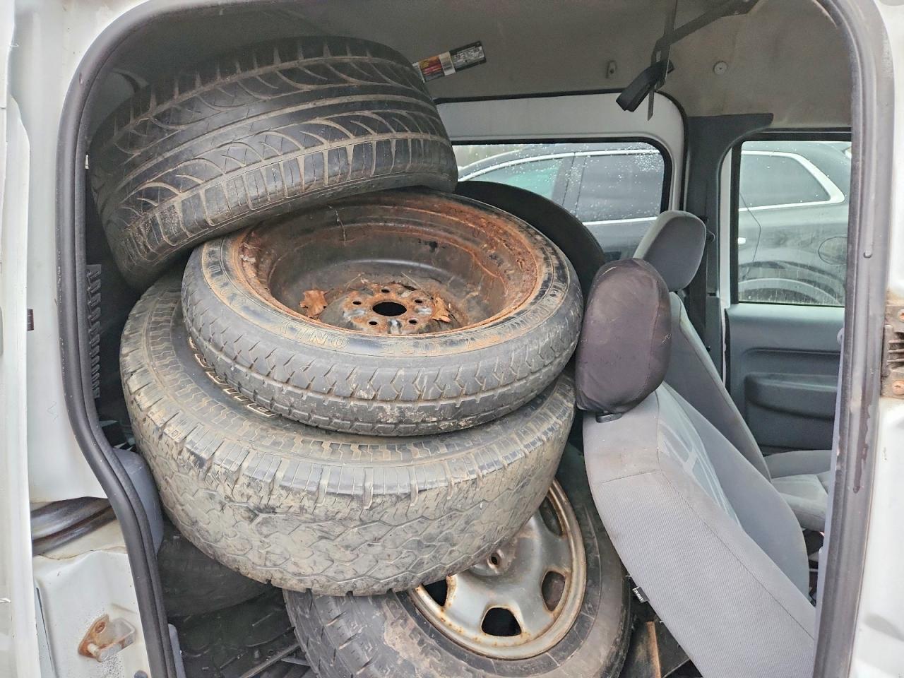 2010 FORD TRANSIT CONNECT