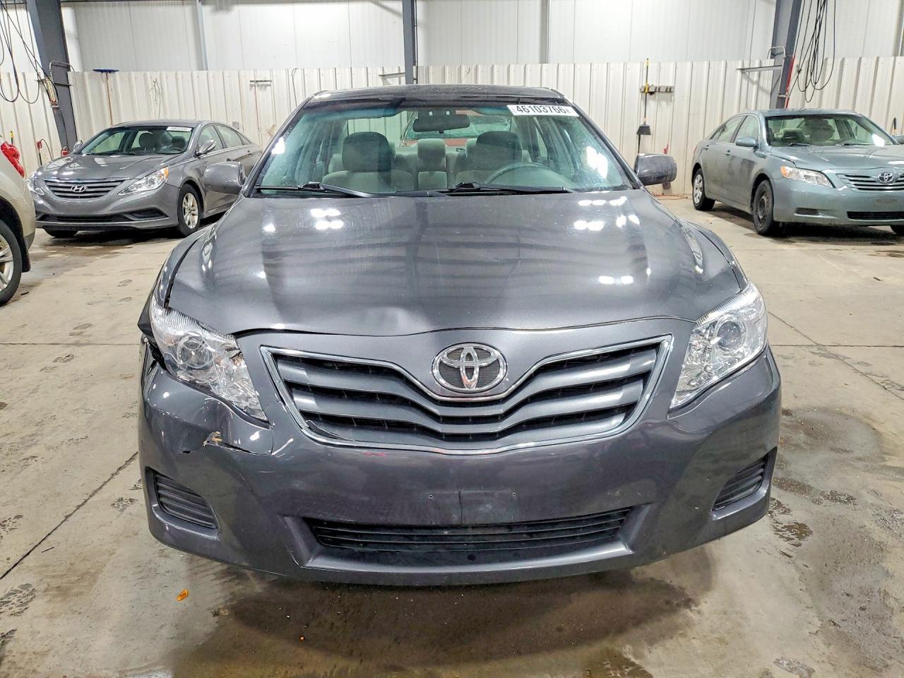 2011 TOYOTA CAMRY