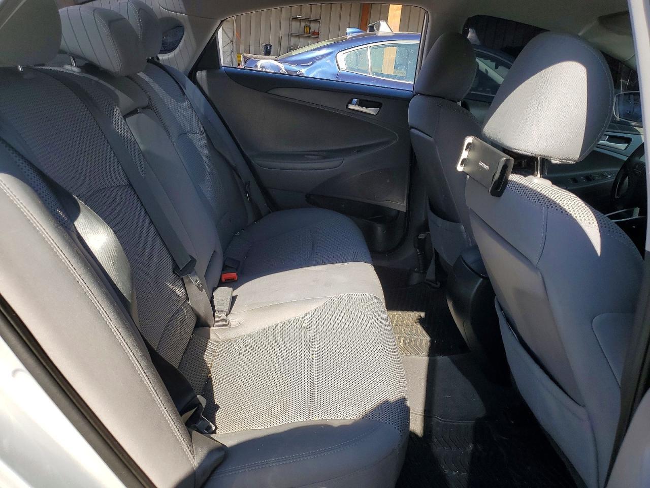 2012 HYUNDAI SONATA