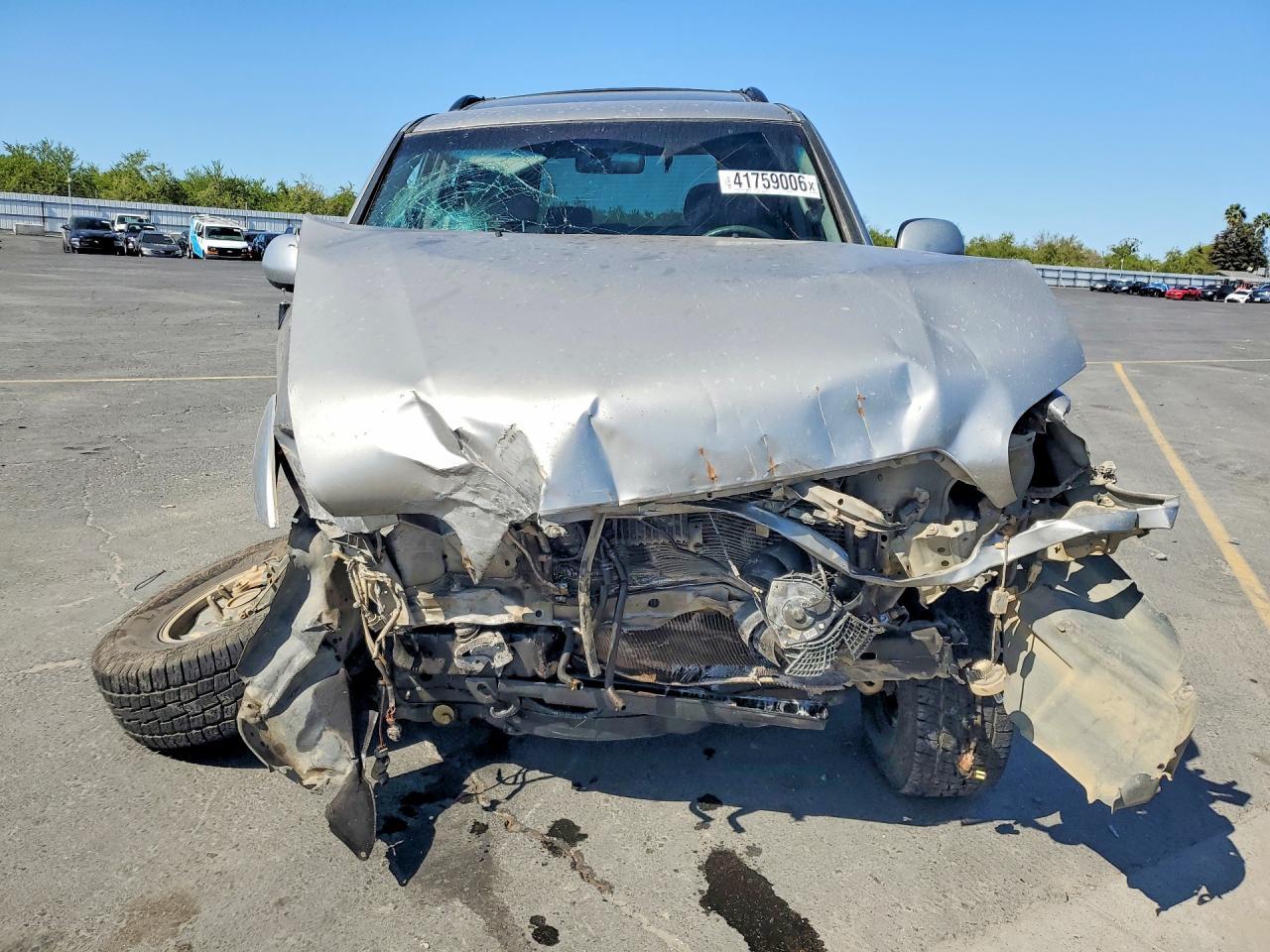 2002 TOYOTA Sequoia