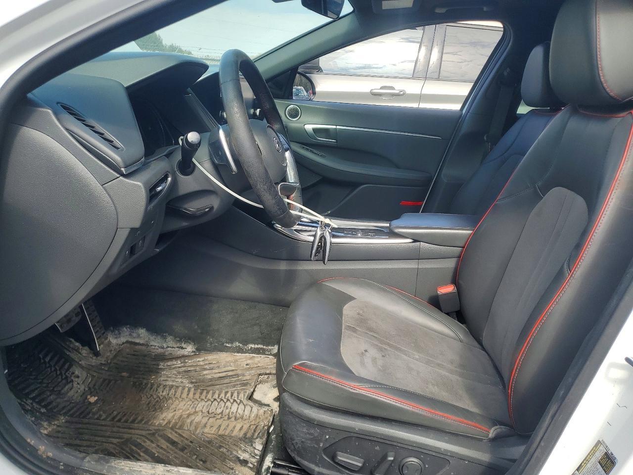 2022 HYUNDAI SONATA