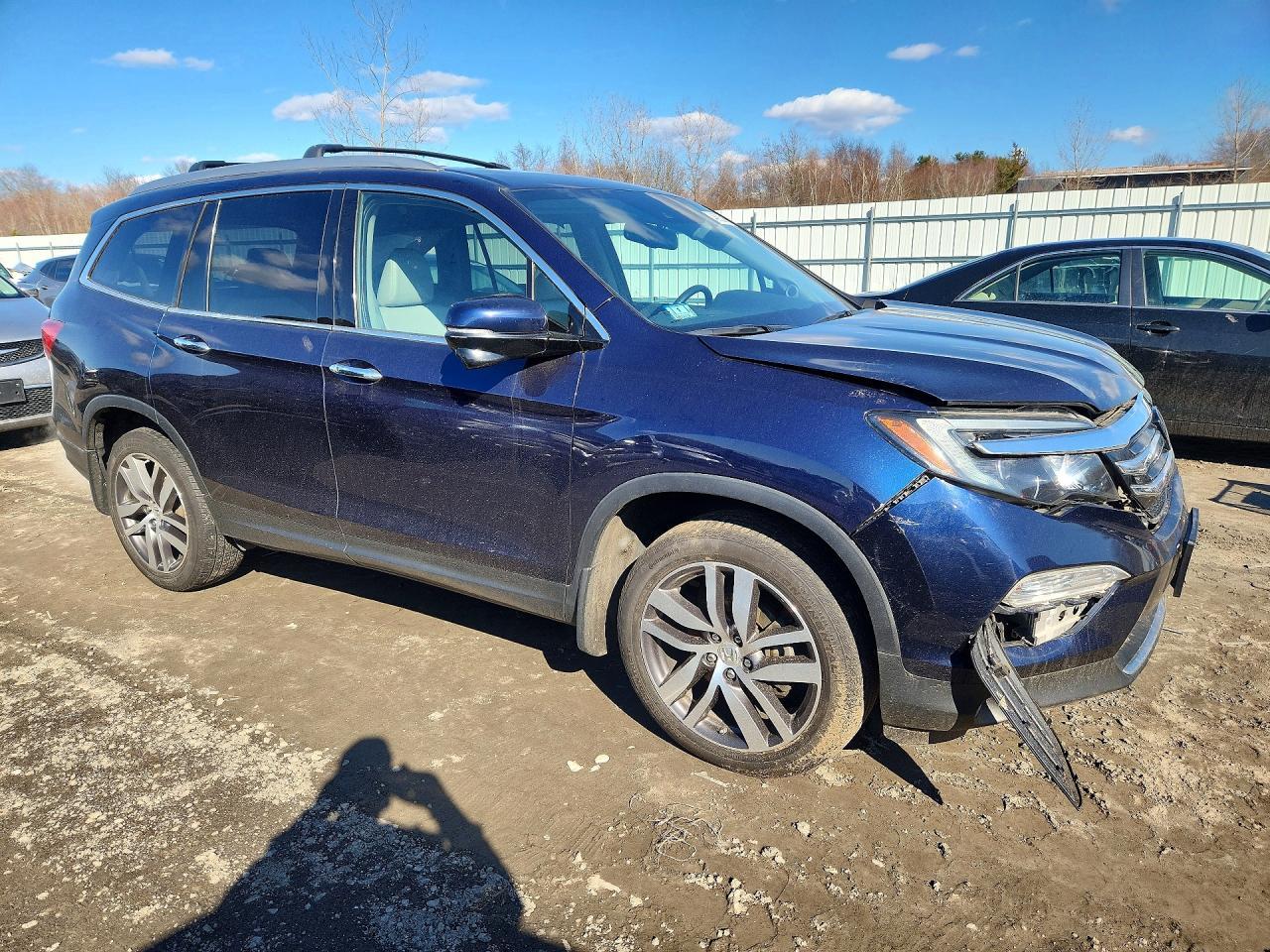 2017 HONDA PILOT