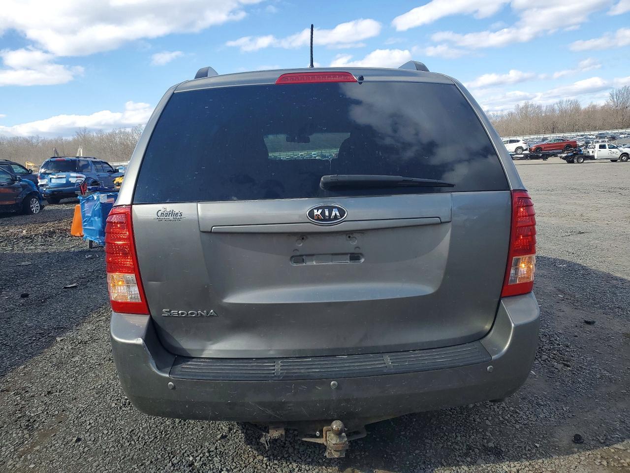 2012 KIA SEDONA
