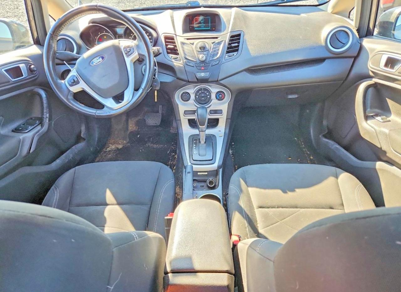 2014 FORD Fiesta