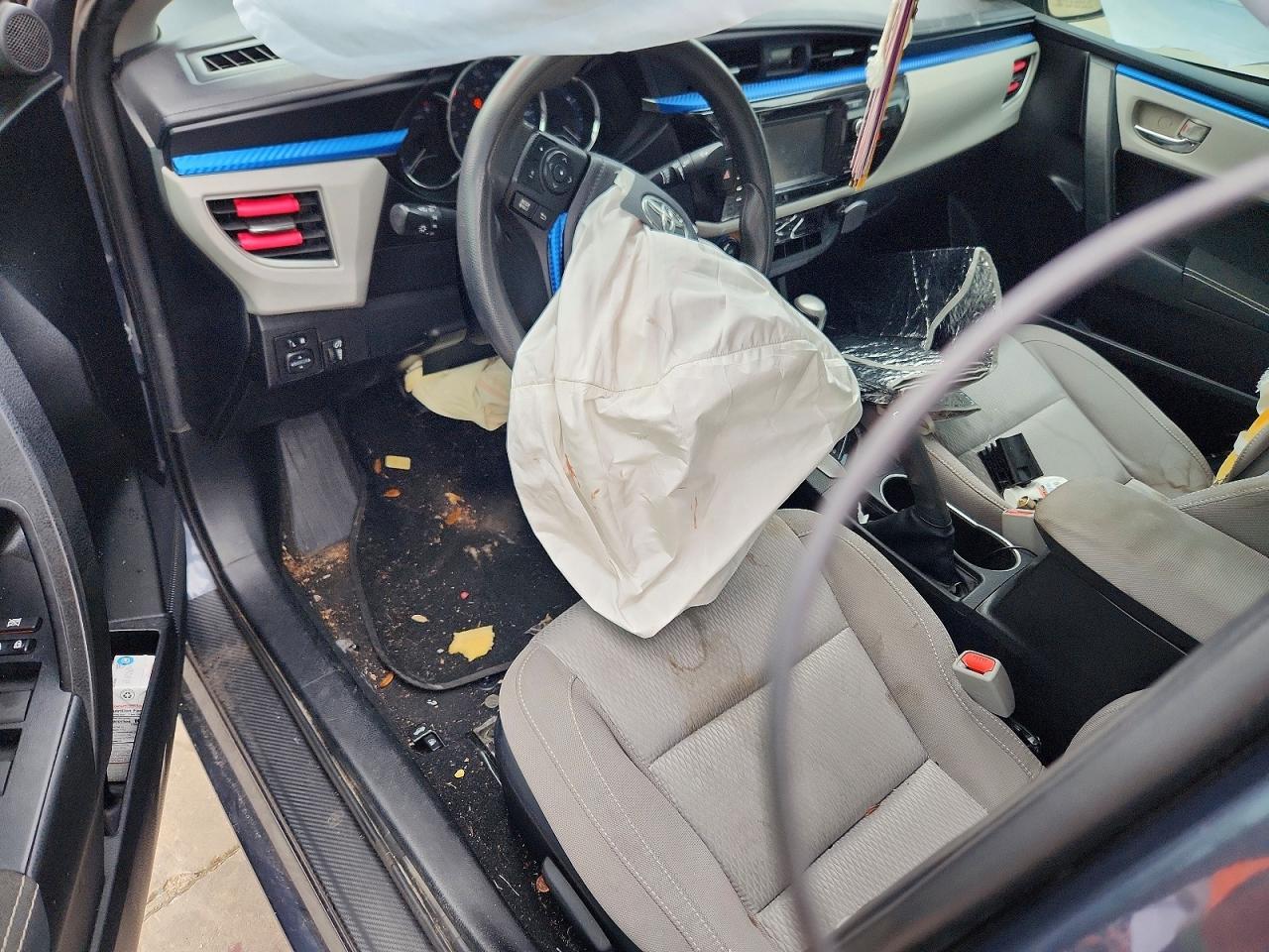 2016 TOYOTA COROLLA
