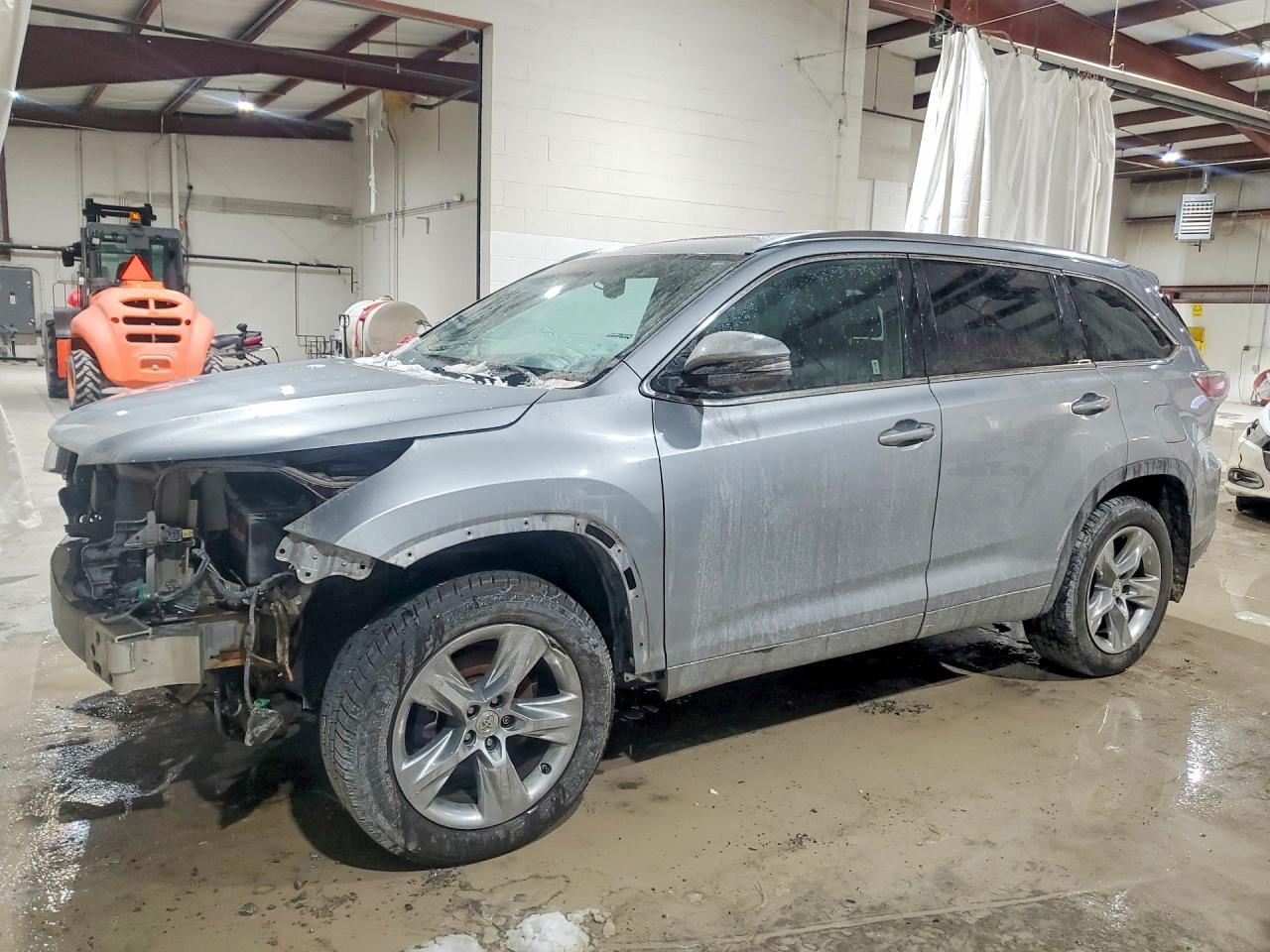 2014 TOYOTA HIGHLANDER