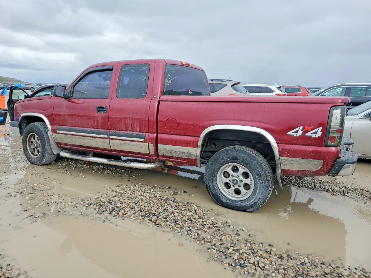 2004 CHEVROLET Silverado