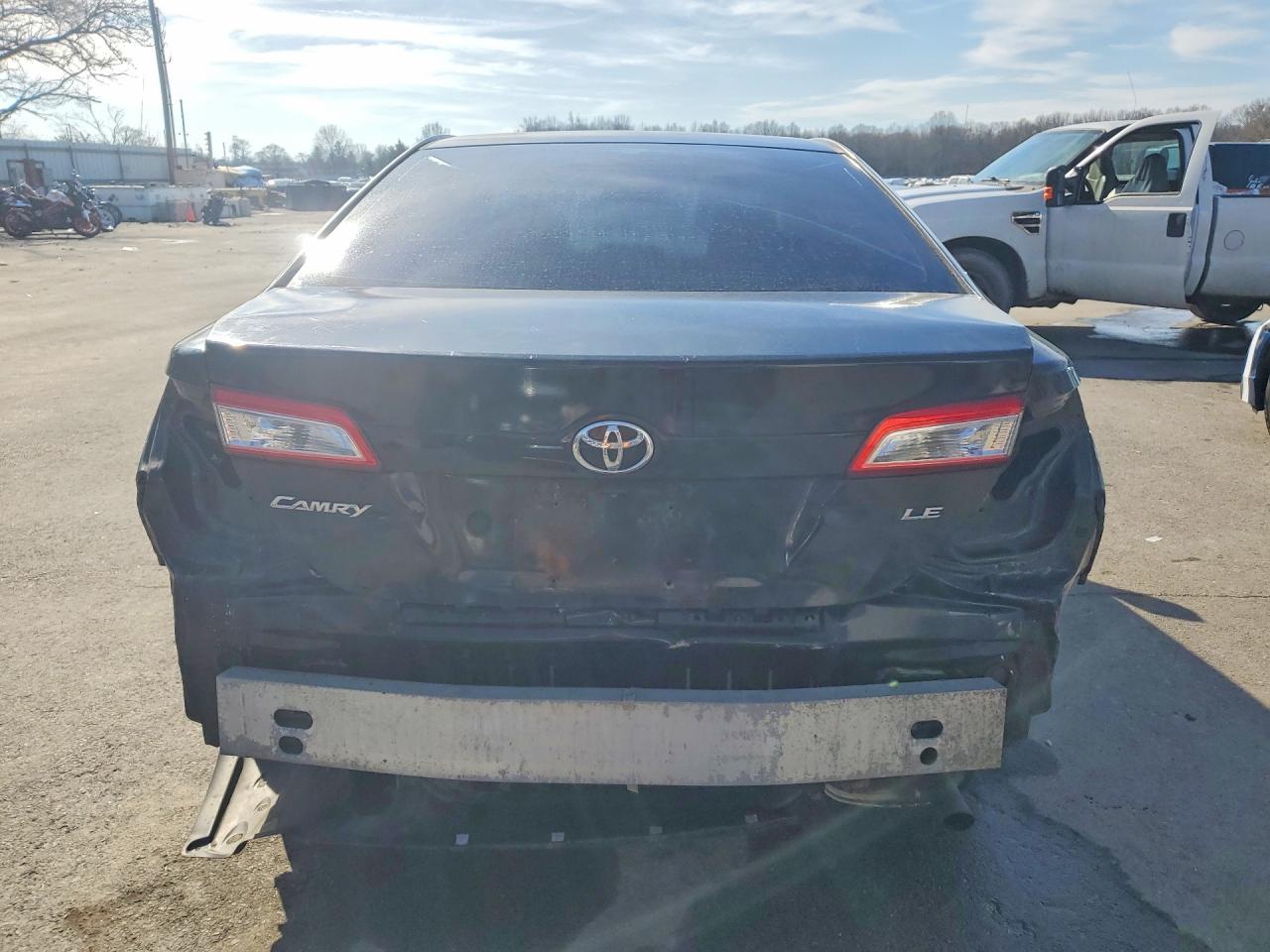 2012 TOYOTA CAMRY