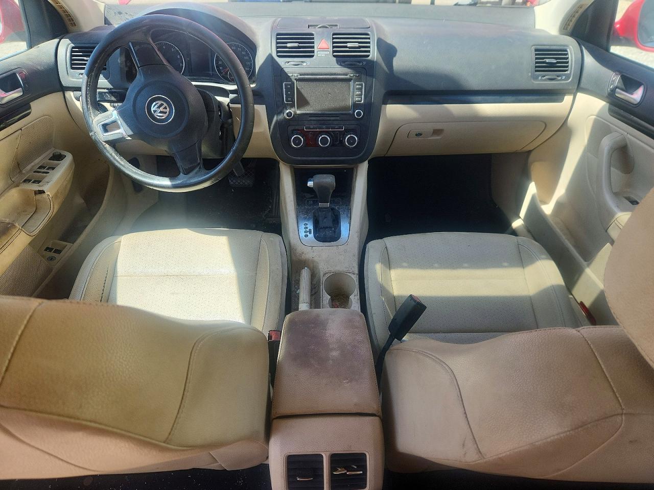 2010 VOLKSWAGEN JETTA