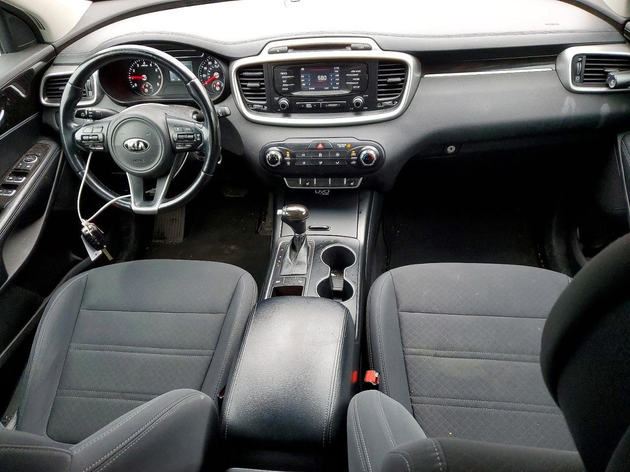 2016 KIA SORENTO