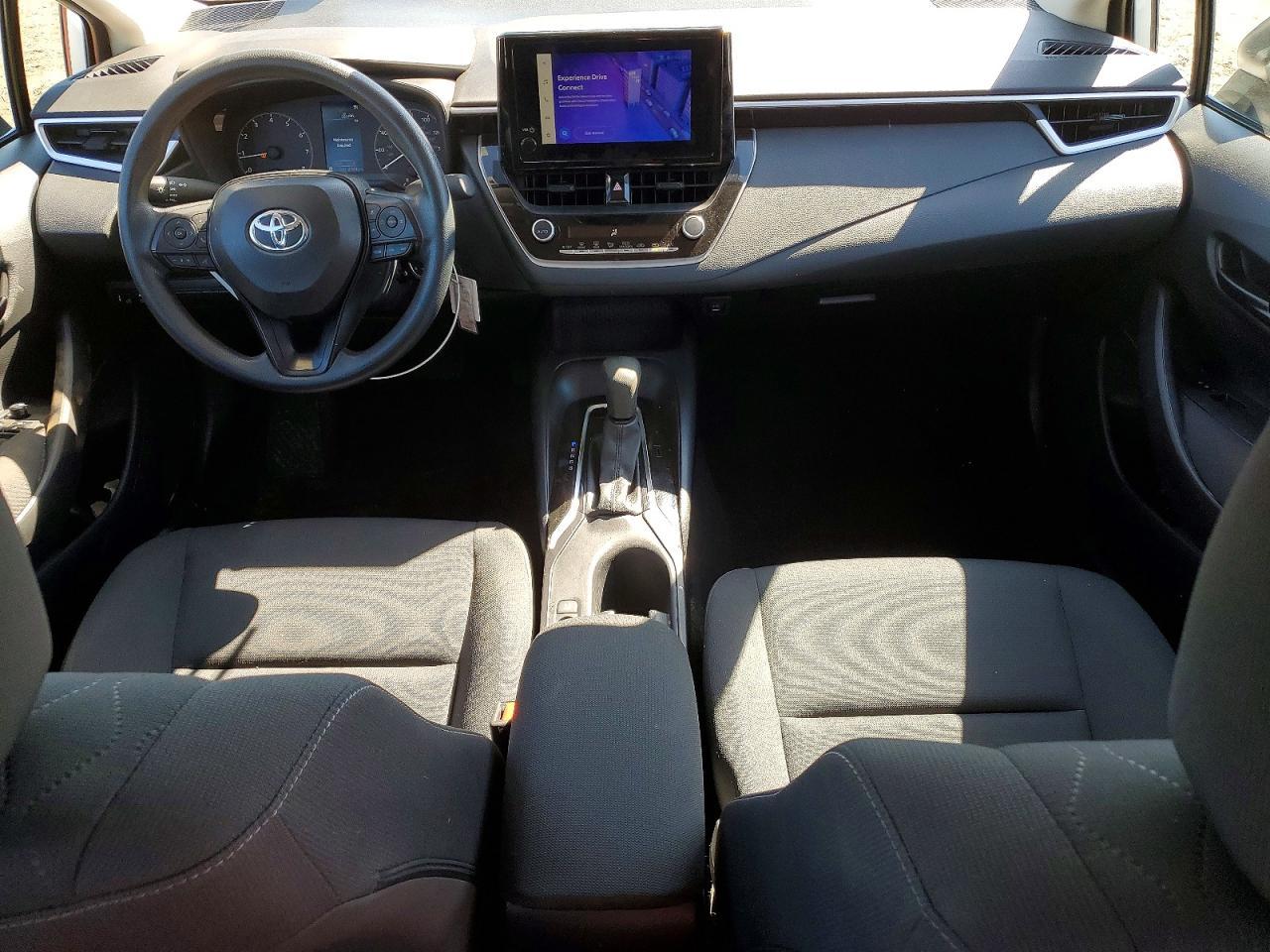 2025 TOYOTA COROLLA