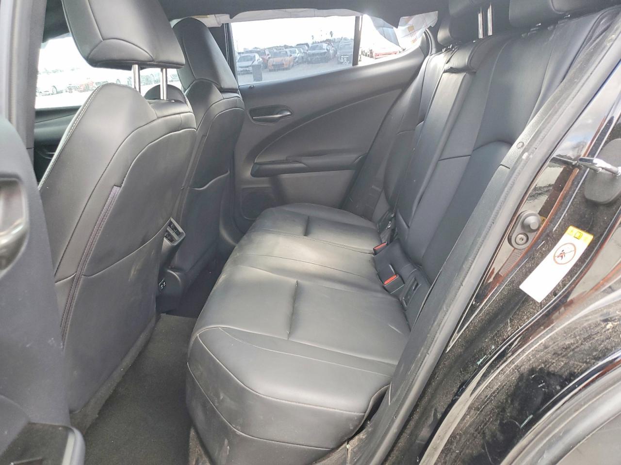 2019 LEXUS UX 200